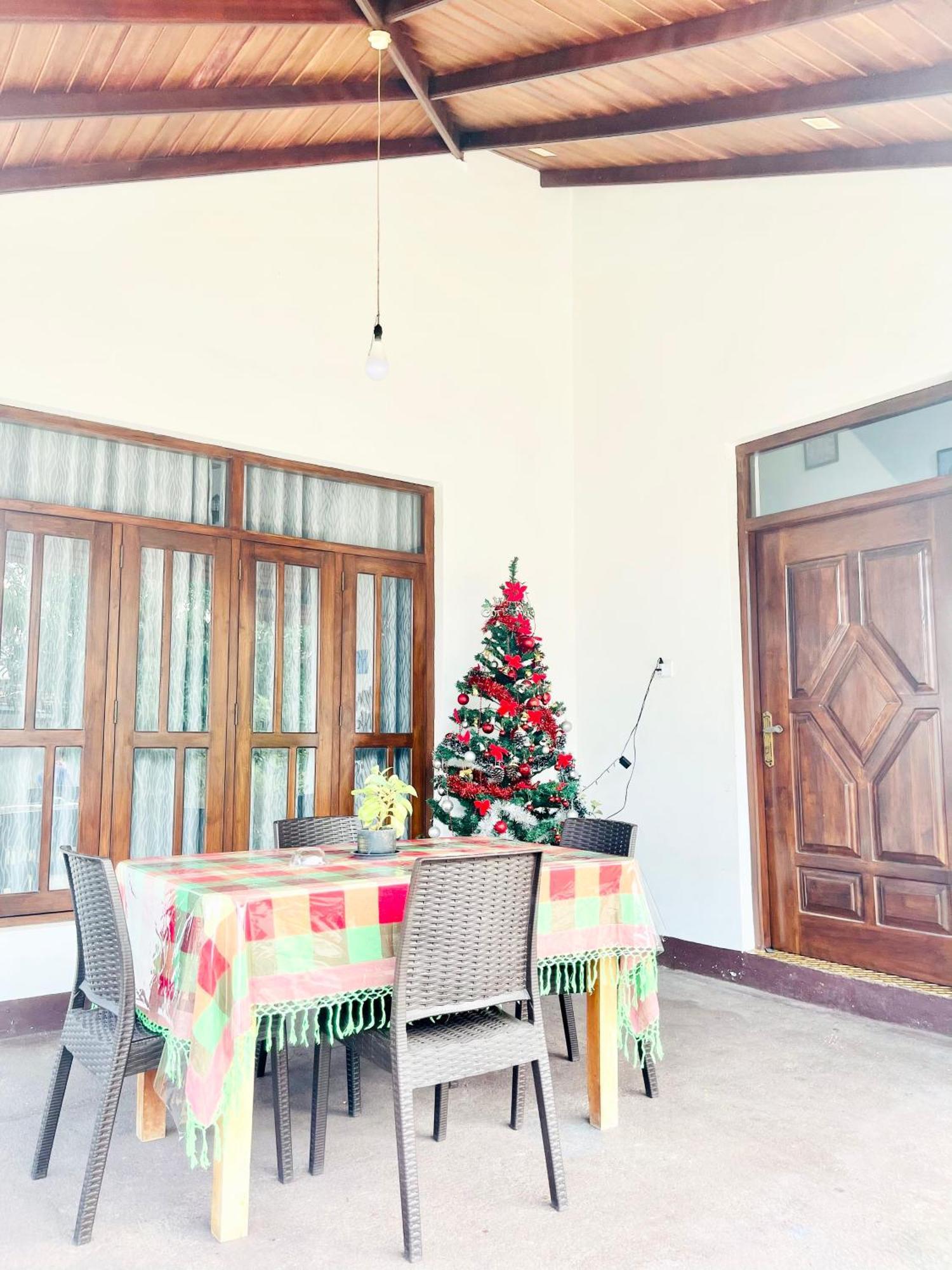 Sebastian Family Villa Negombo Exterior photo